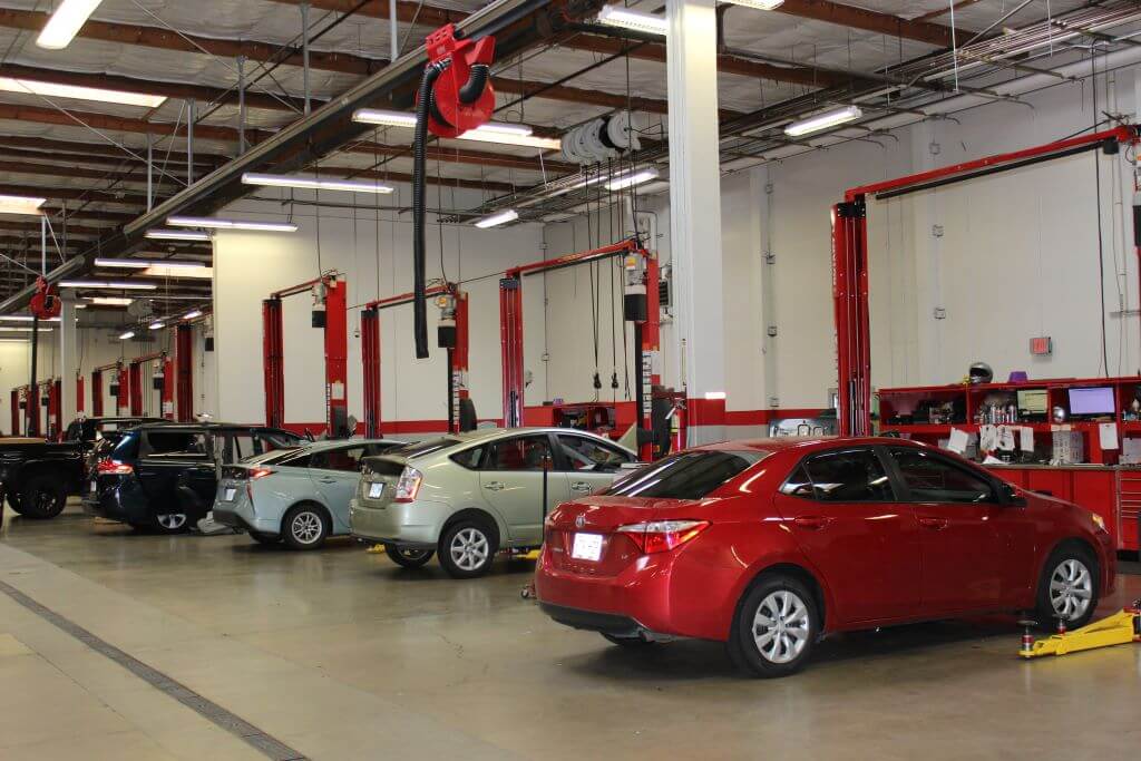 beaverton-toyota-toyotacare-includes-no-cost-maintenance-and-24-hour-roadside-service1