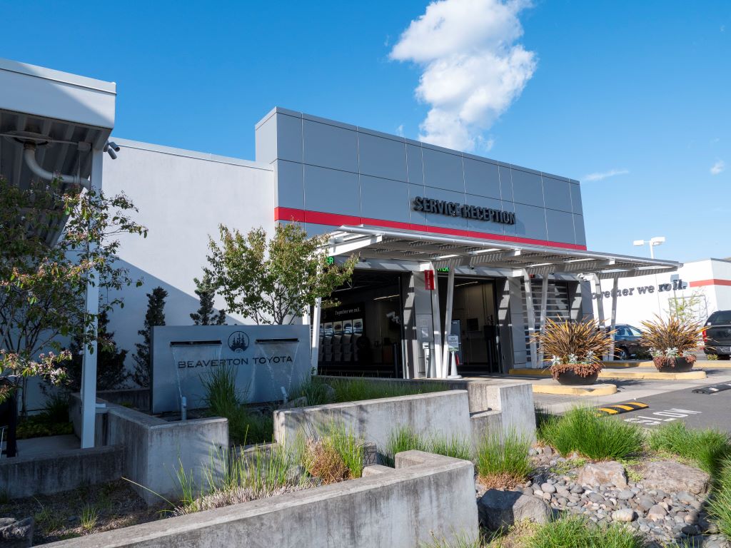 beaverton-toyota-5-reasons-why-dealer-brand-parts-are-worth-it4